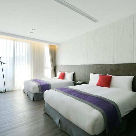 Hotel Hesper Hsr Taizhong Zewnętrze zdjęcie
