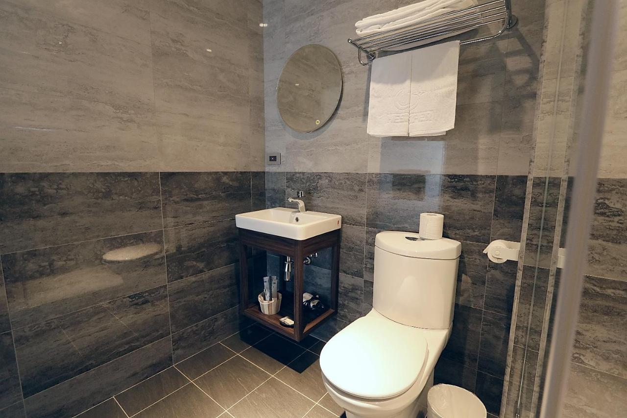 Hotel Hesper Hsr Taizhong Zewnętrze zdjęcie