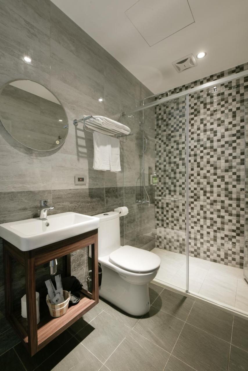 Hotel Hesper Hsr Taizhong Zewnętrze zdjęcie
